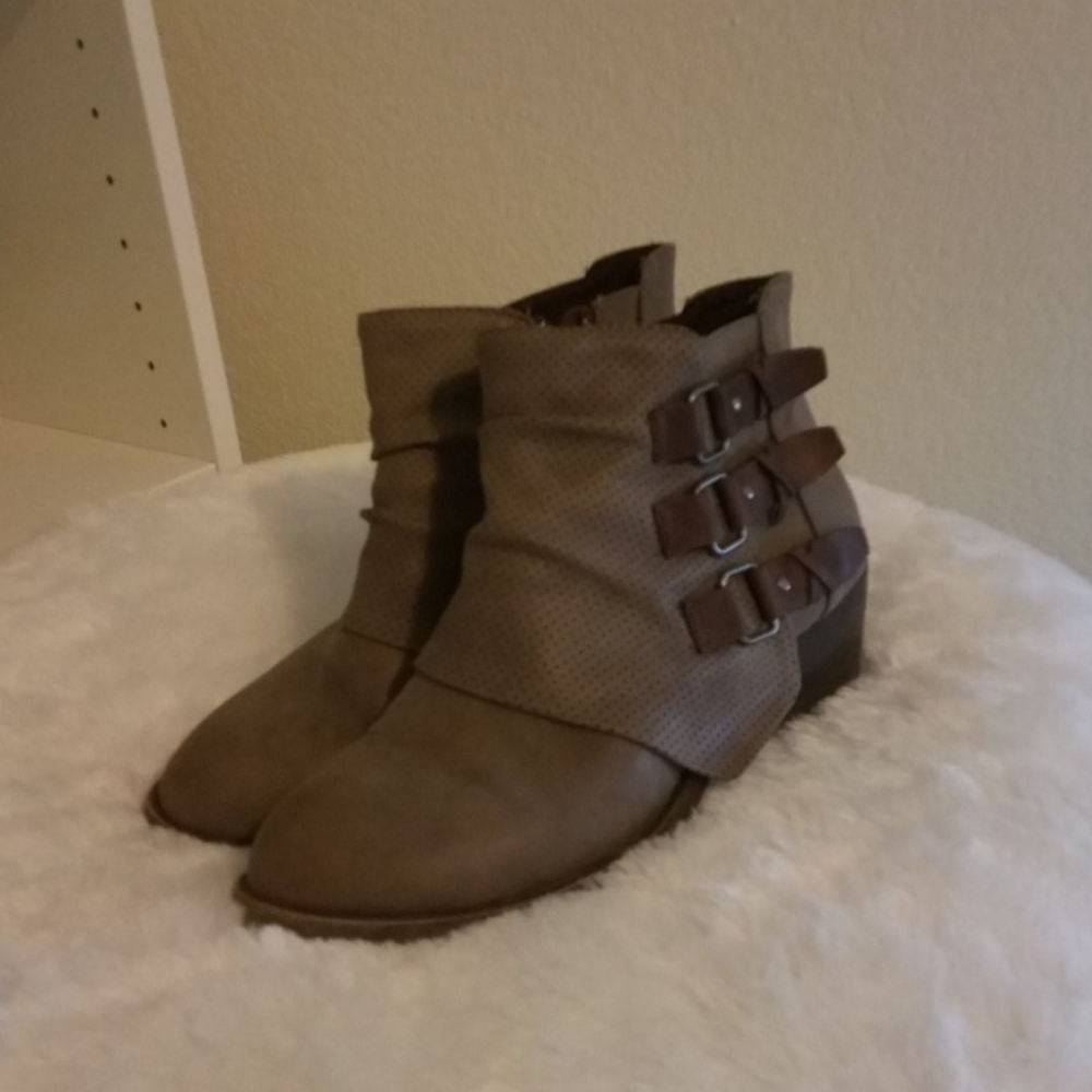 Brown ankle boots